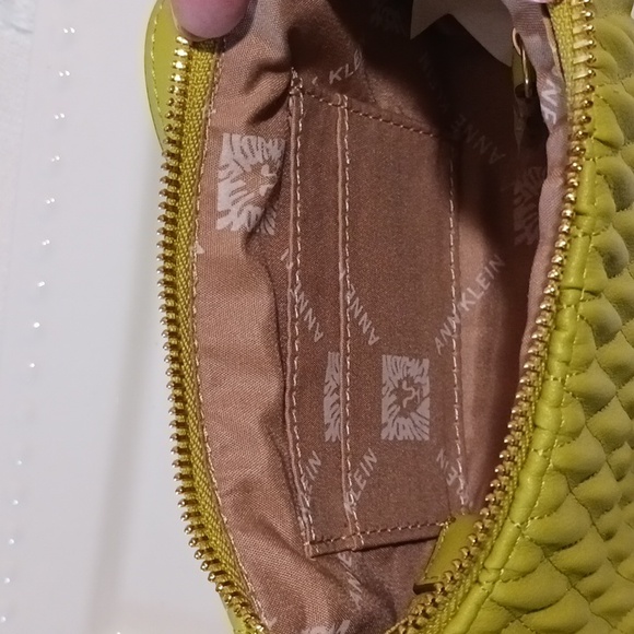 Anne Klein Tropic Chartreuse Mini Quilted Crossbody Bag ⚜️ 👑 ⚜️ - Picture 13 of 13